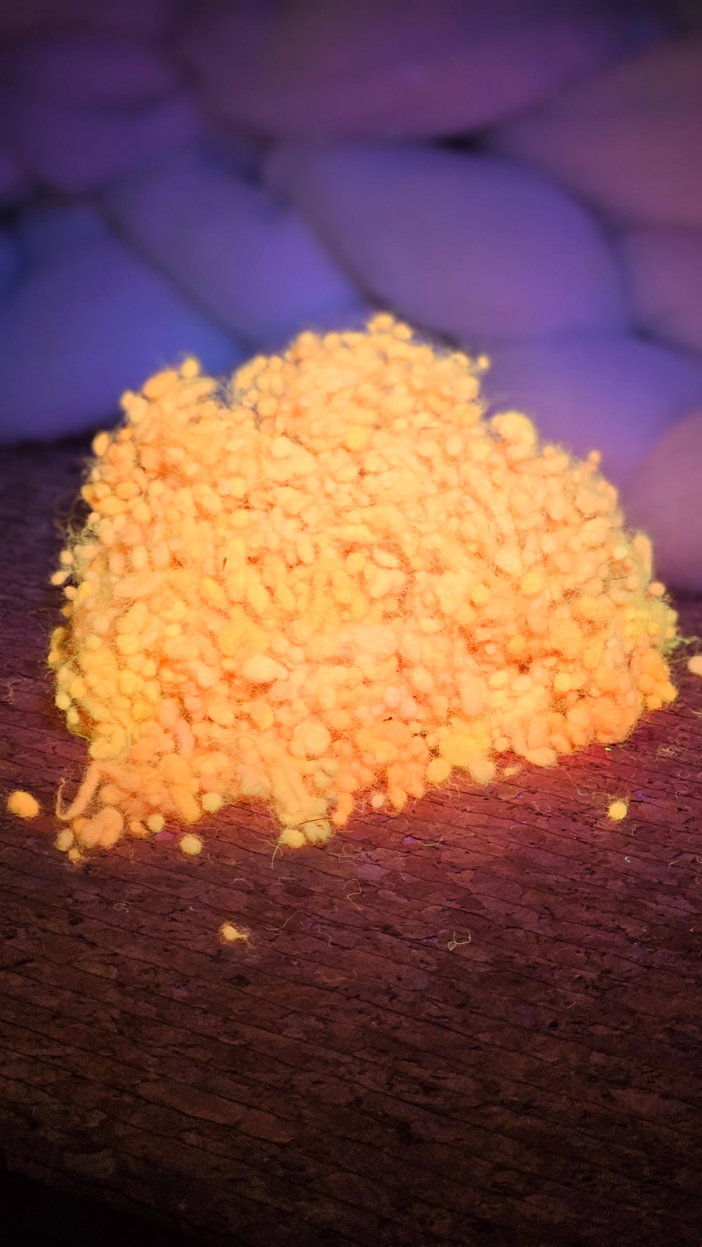 ORANGE GLOW - hand-dyed uv reactive fine wool nepps for fiber blending and felting - 1 oz | 28 g