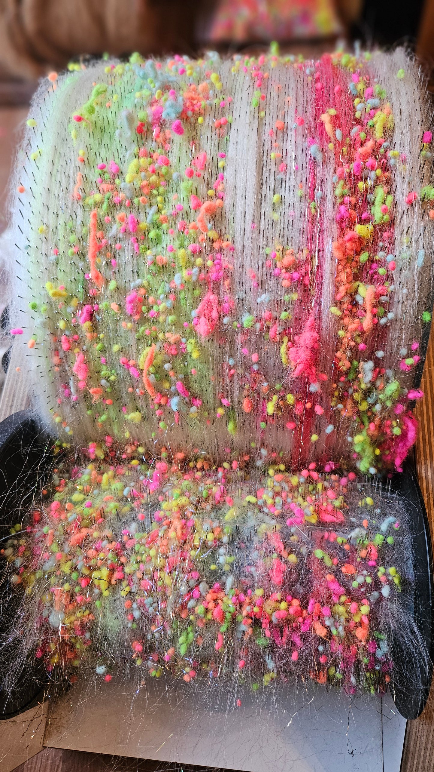 POP CULTURE GLOW - hand-dyed uv reactive fine wool nepps with sparkle for fiber blending and felting - 1 oz | 28 g