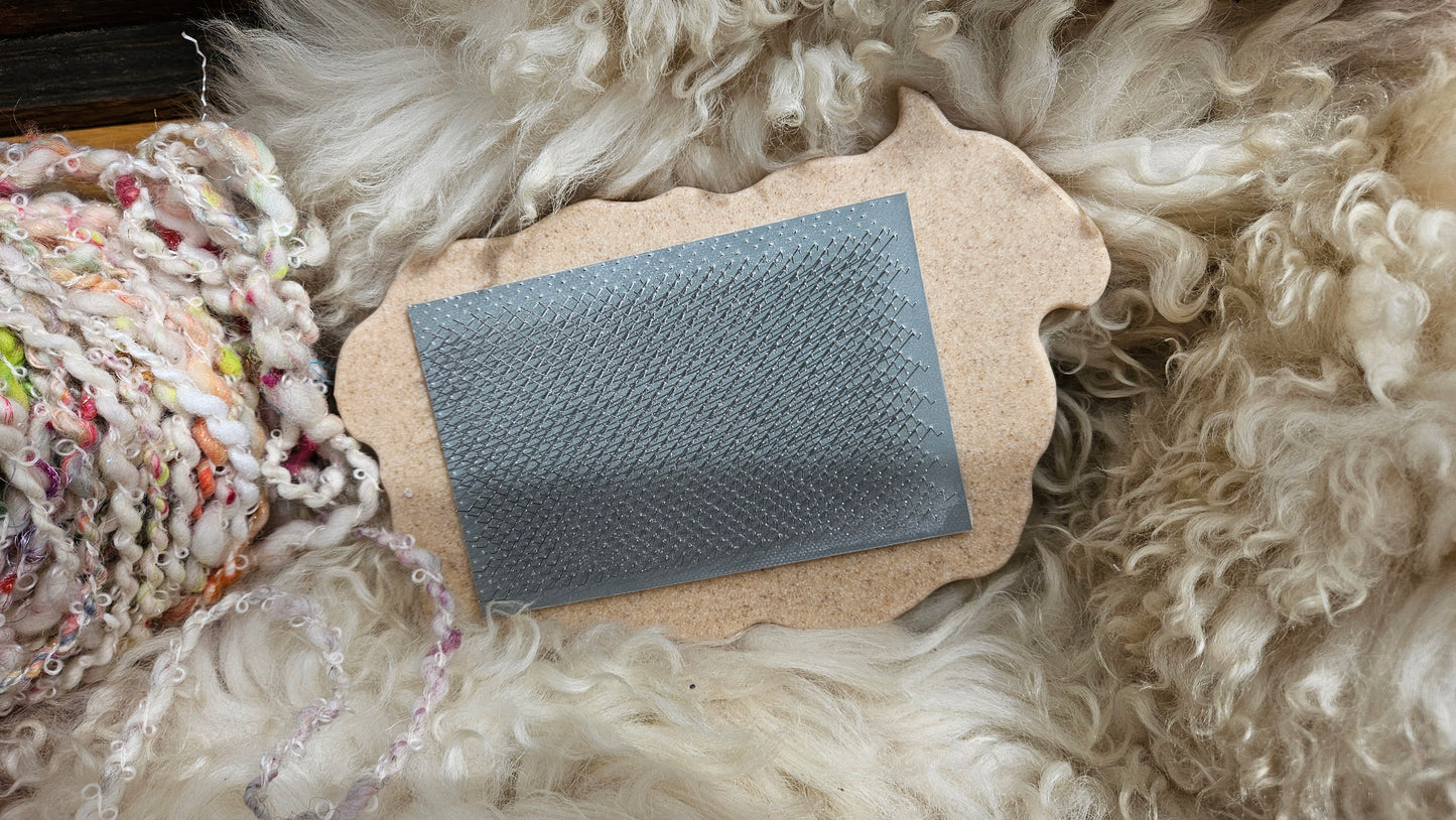 MINI SHEEP BLENDING BOARD - 72 TPI portable blending board for creating rolags and batts - handmade in Corian