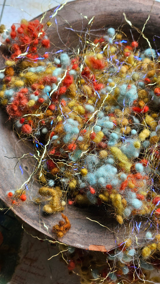 THERMOPYLAE GOLD - hand-dyed fine wool nepps with Angelina sparkle for fiber blending and felting - 1 oz | 28 g