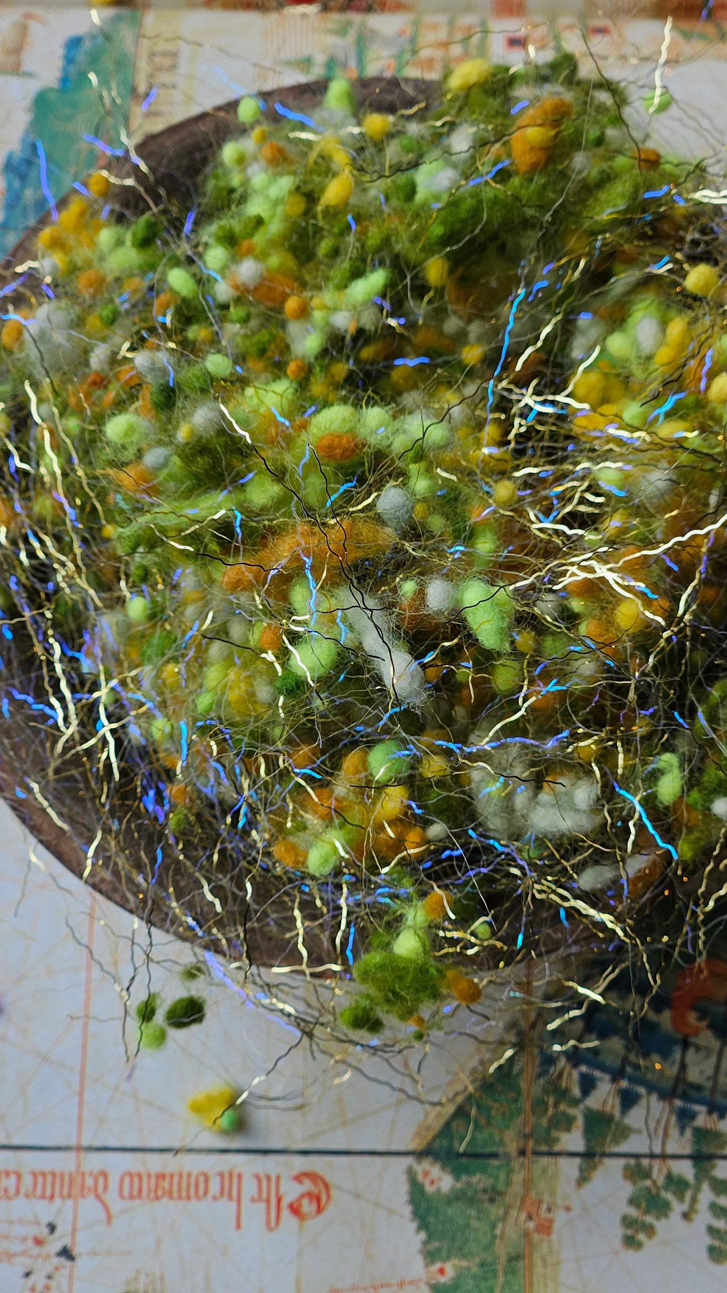 DELPHI GOLD - hand-dyed fine wool nepps with Angelina sparkle for fiber blending and felting - 1 oz | 28 g