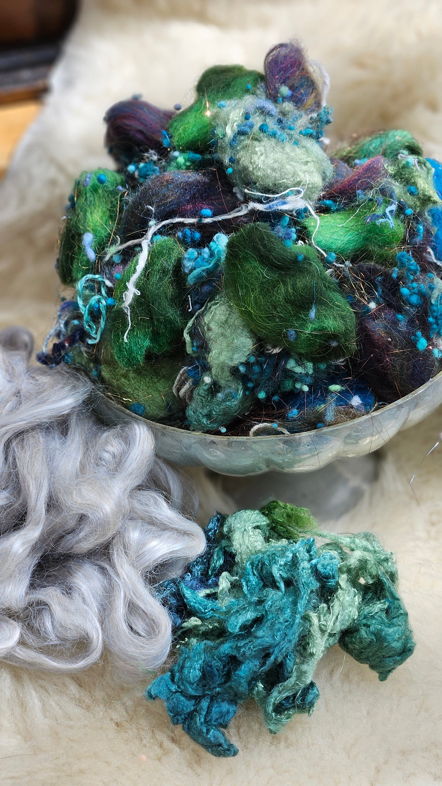 OPHELIA BY THE WATER - limited edition Waterhouse Pre-Raphaelite inspired luxury fiber artist kit for fiber blending and felting - 2.5 oz | 71 g