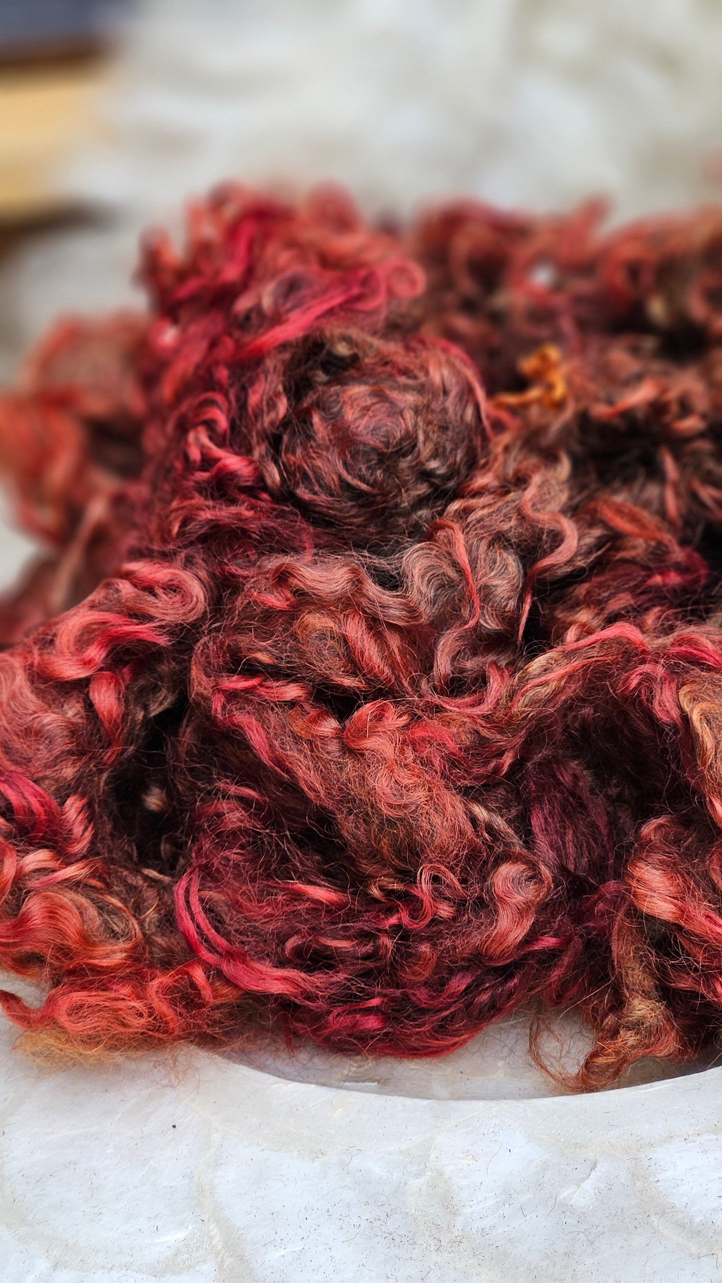 TOLSTOY - hand-dyed Cotswold lamb longwool locks (SE2SE Livestock Conservancy Breed) - 5 oz | 142 g