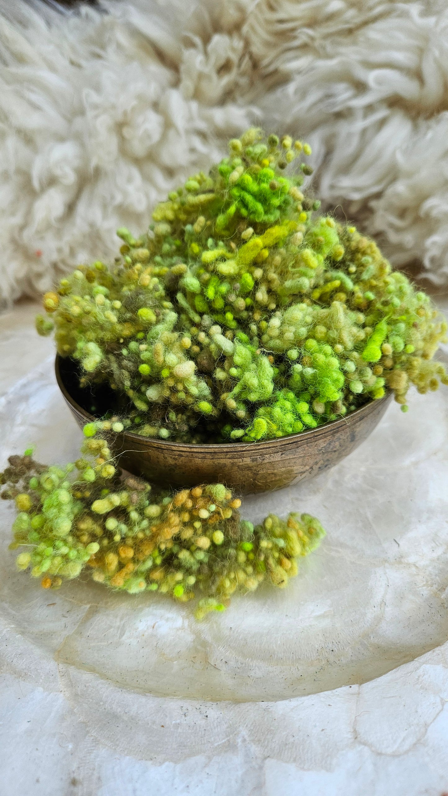 REGENSBURG - hand-dyed fine wool nepps for fiber blending and felting - 1 oz | 28 g