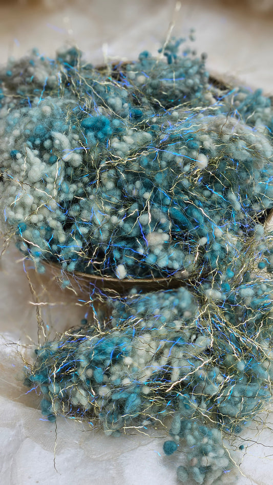 COLOGNE GOLD - hand-dyed fine wool nepps with Angelina sparkle for fiber blending and felting - 1 oz | 28 g