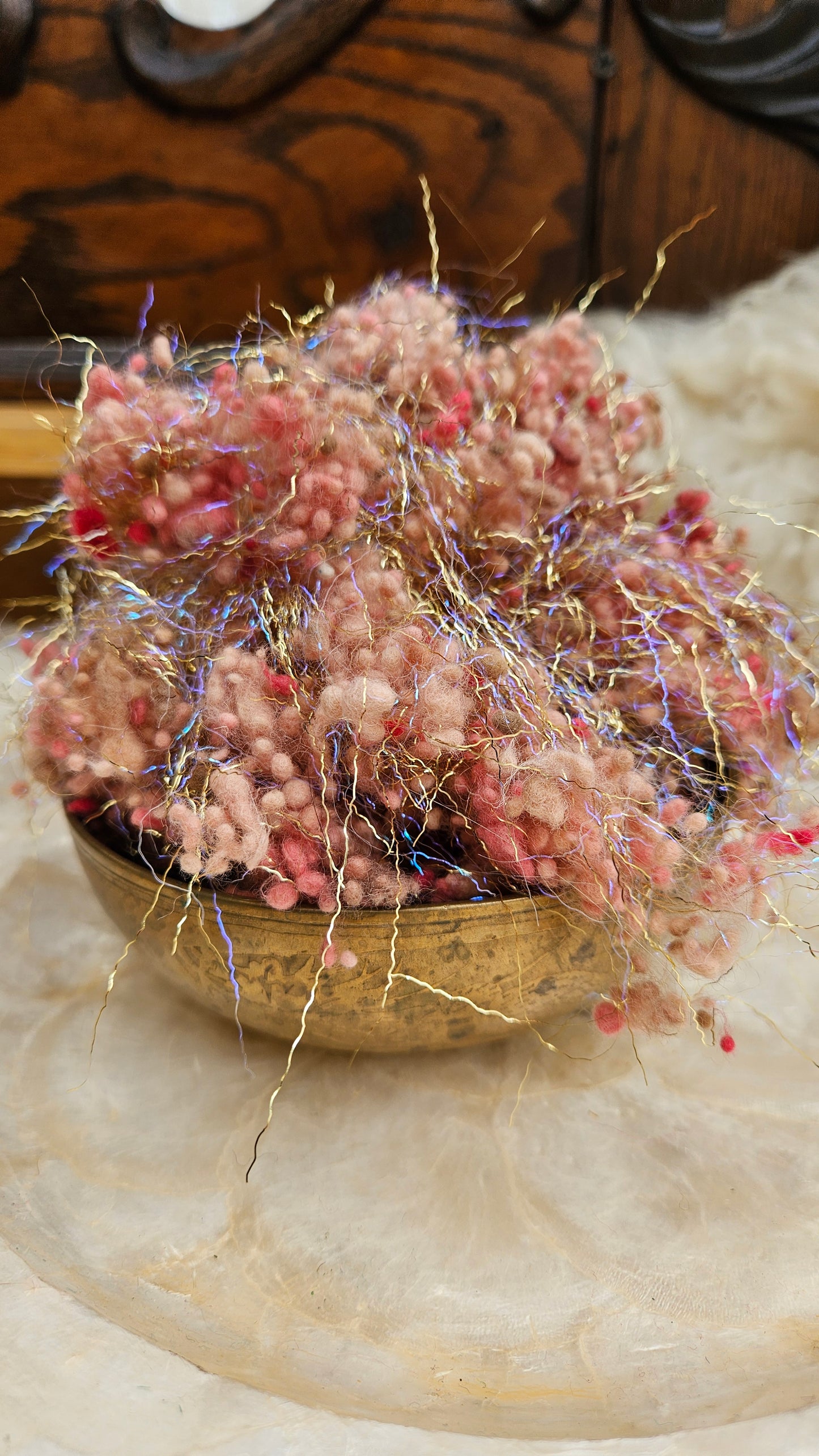 KOBLENZ GOLD - hand-dyed fine wool nepps with Angelina sparkle for fiber blending and felting - 1 oz | 28 g