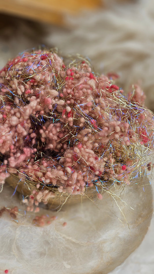 KOBLENZ GOLD - hand-dyed fine wool nepps with Angelina sparkle for fiber blending and felting - 1 oz | 28 g