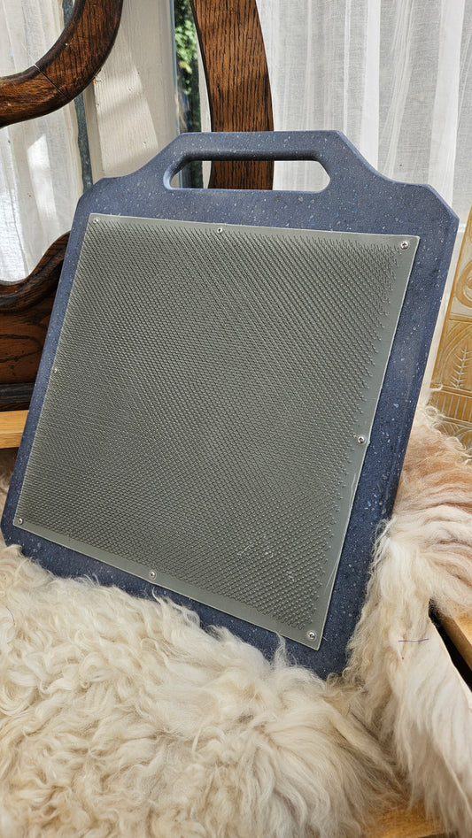 BLENDING BOARD - handcrafted Corian 72 TPI 12x12 blending board for blending fibers into batts and rolags - X-Large | 12NVY