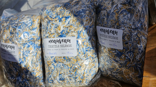 BLUE SELVAGE 003 - rare American-made soft and thick textile selvedge for rug and art weaving and art yarn