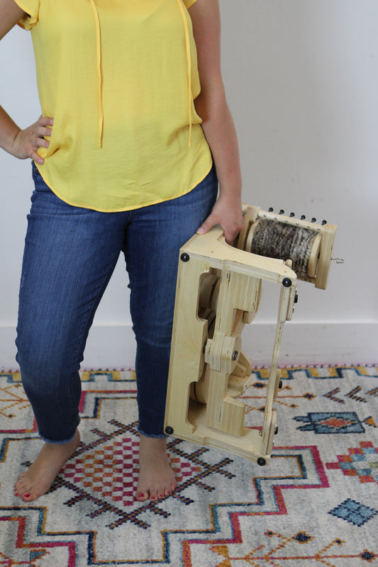 SpinOlution King Bee Spinning Wheel