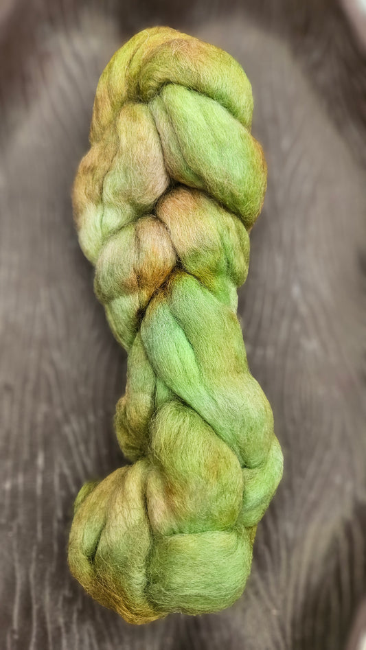 Hand-dyed Luxe Longwool Roving for felting and spinning - 2.6 oz | GR08