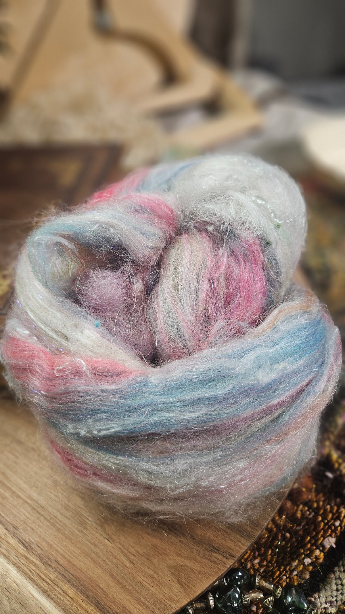 Shaniko Wool Silk Flax Neauveau Art Batt 902 - 3.7 oz