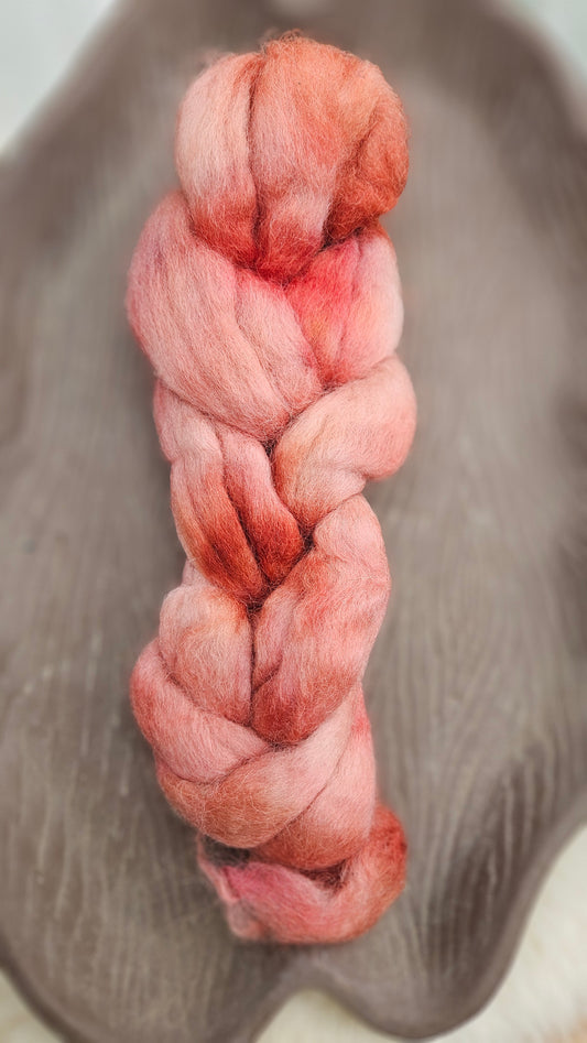 Hand-dyed Luxe Longwool Roving for felting and spinning - 2.4 oz | RD04