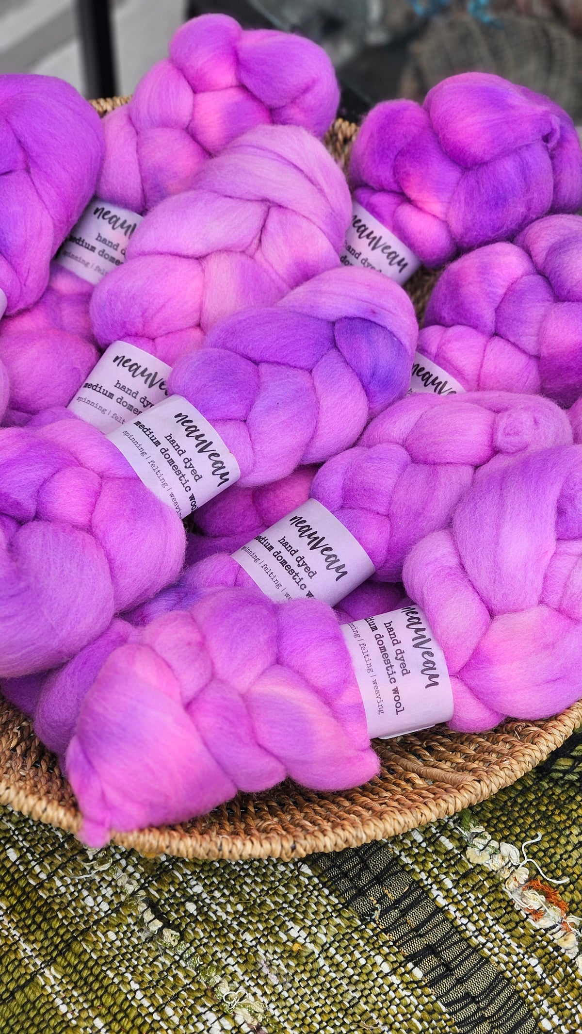 Cockatoo - hand dyed domestic wool roving for felting and blending - 2 ounces | 57 grams