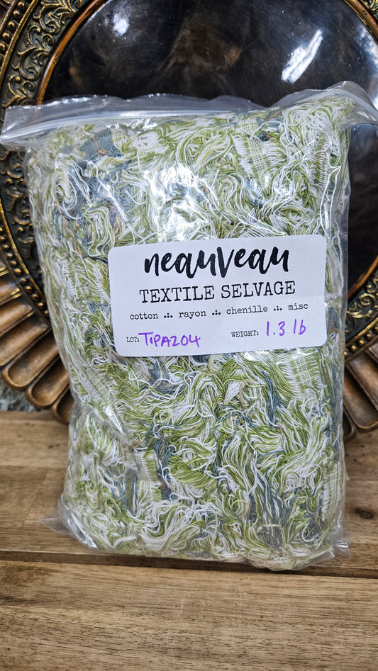 TOPAZ FIELDS - shaggy fringe ribbon for tapestry weaving and fiber art - TOPAZ04 (1.3 lb)