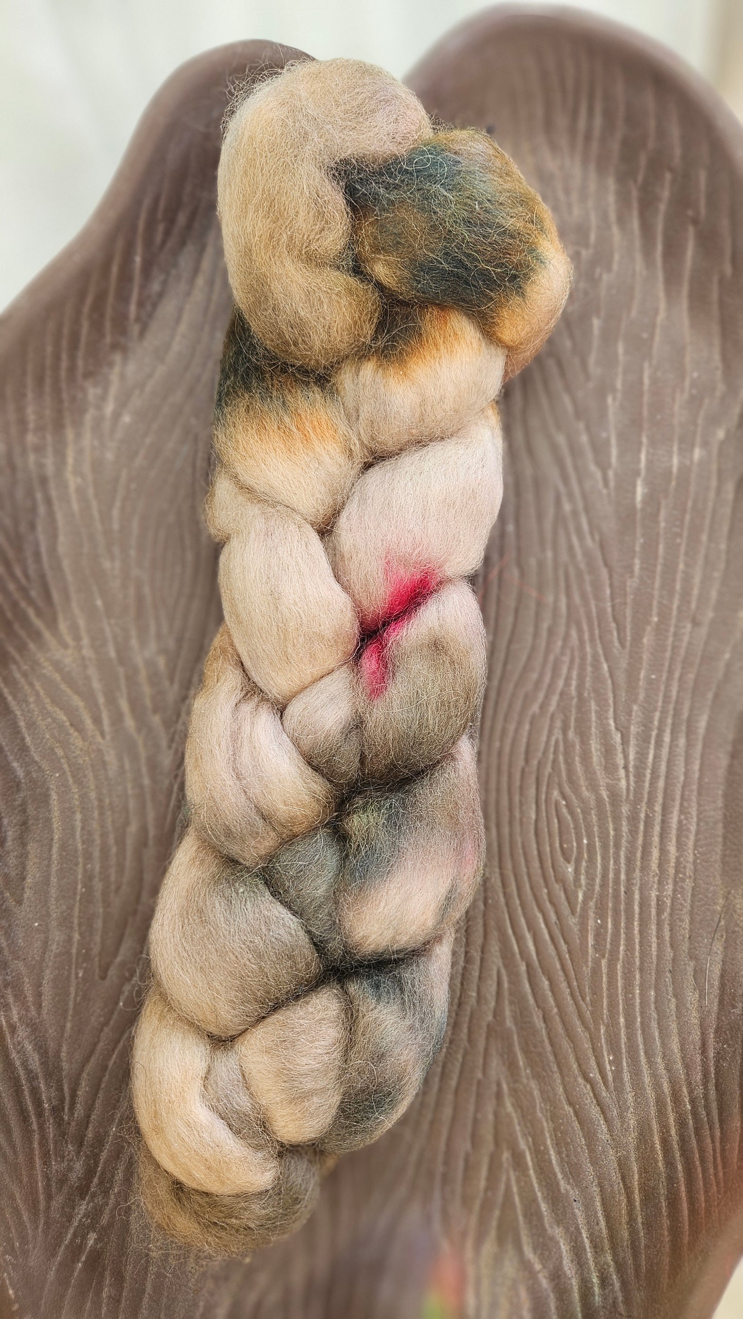 Hand-dyed Luxe Longwool Roving for felting and spinning - 2.9 oz | NU03
