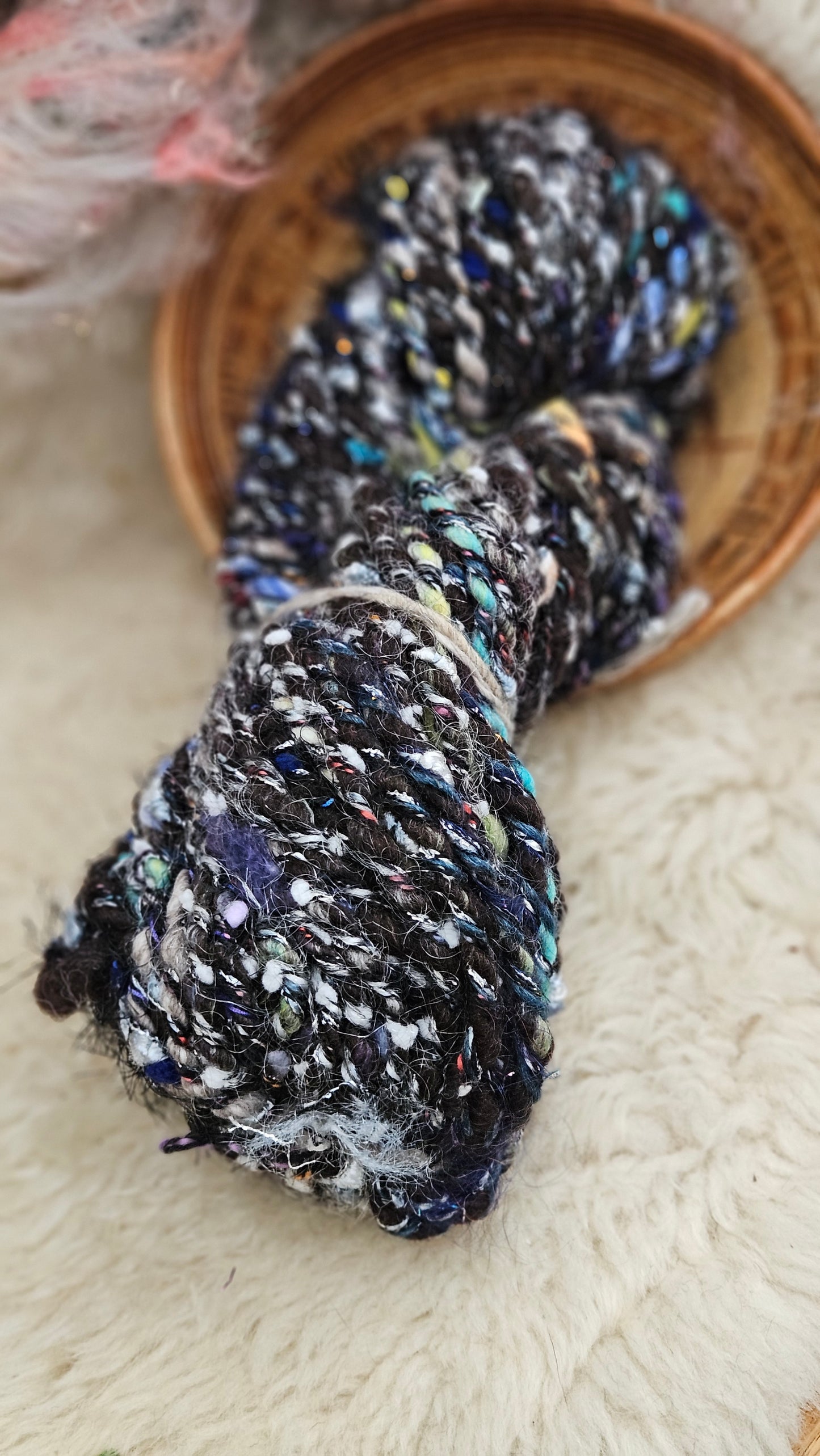 ECHO - Bulky Handspun Art Yarn XL Skein - 58 yards | 6.7 ounces | 190 grams