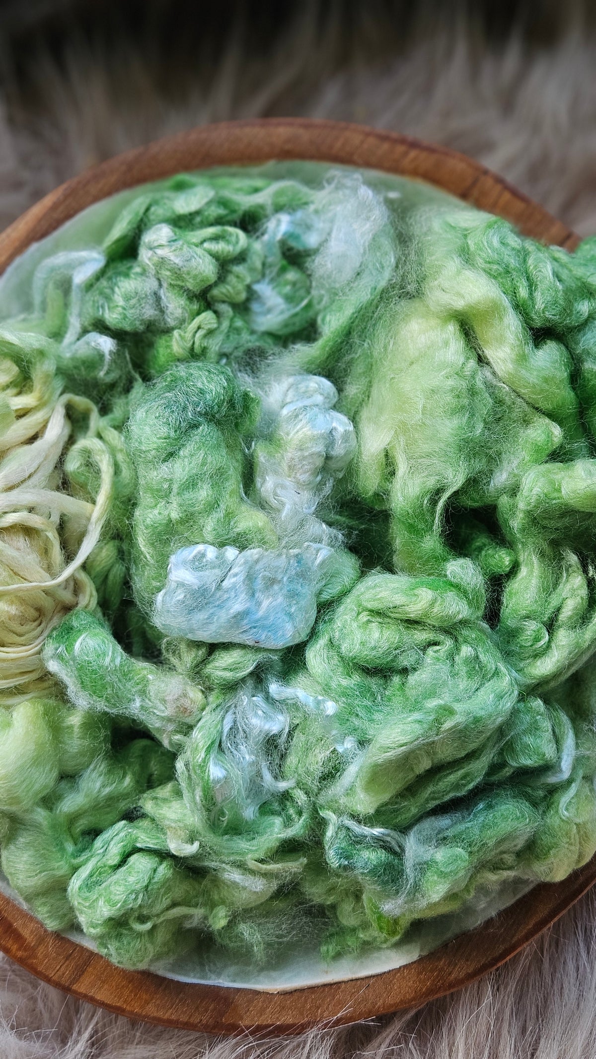 Spearmint - hand-dyed fine wool and silky bamboo mill ends - 5 oz | 142 g