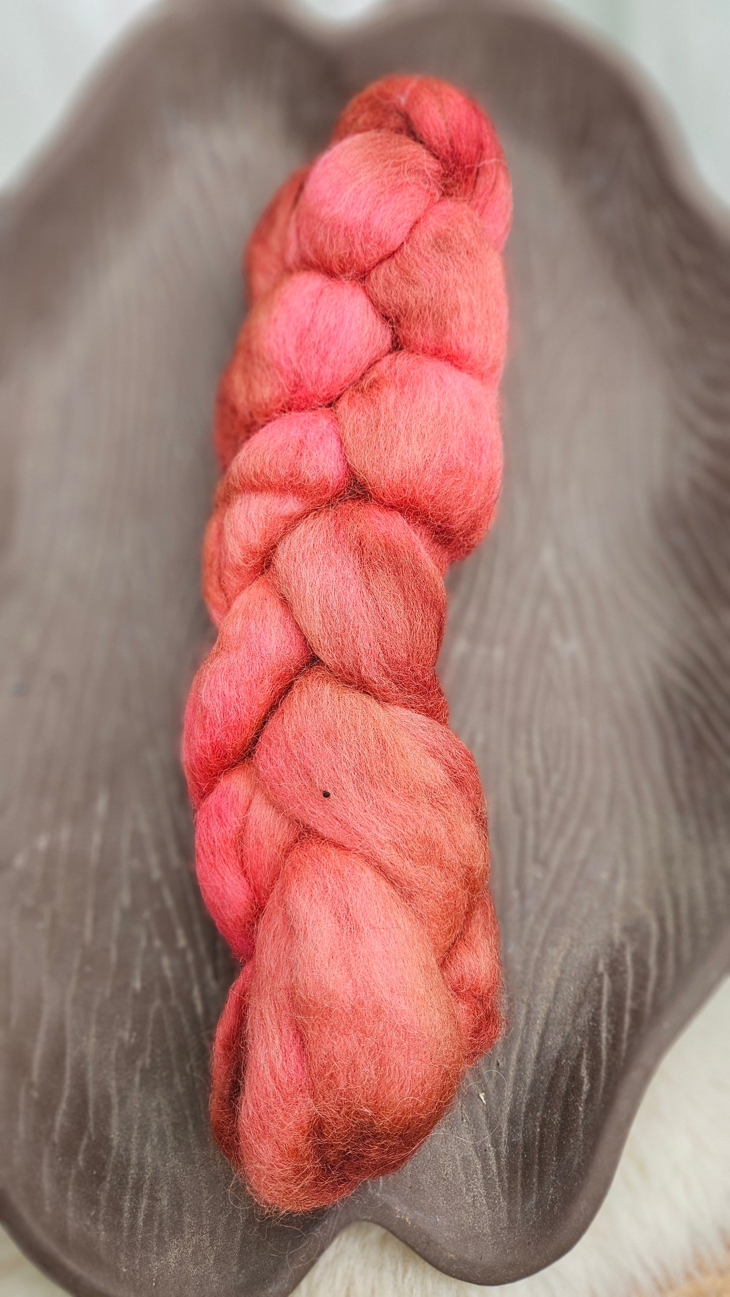 Hand-dyed Luxe Longwool Roving for felting and spinning - 2.9 oz | RD03