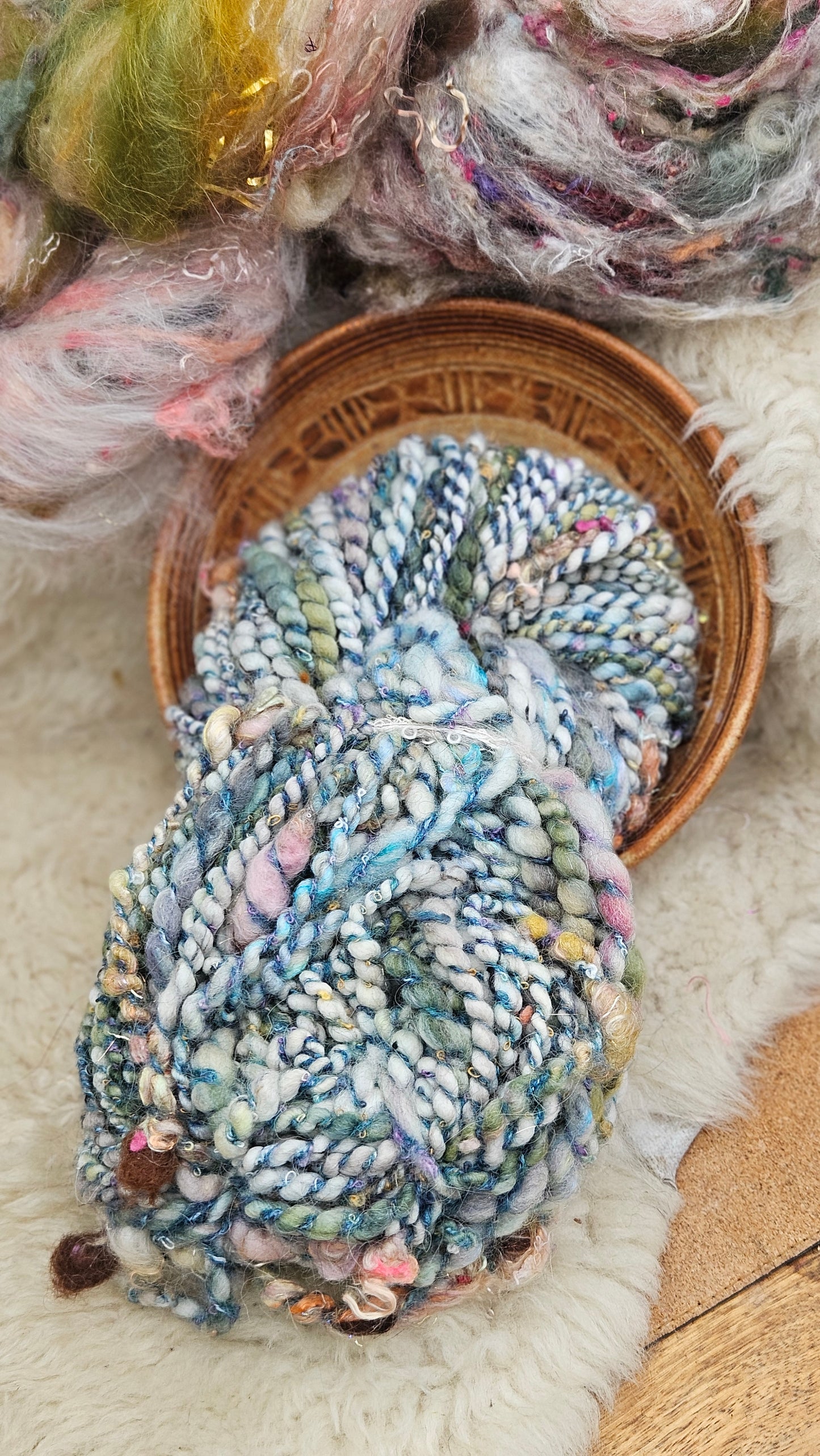 BELLATRIX - Bulky Handspun Art Yarn XL Skein - 80 yards | 6.2 ounces | 176 grams