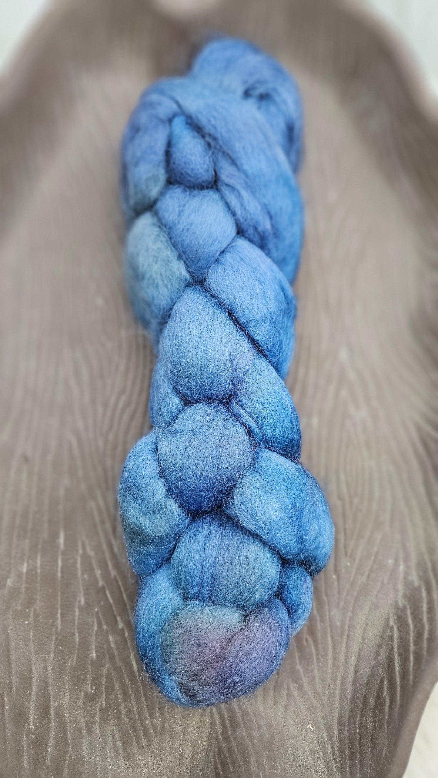 Hand-dyed Luxe Longwool Roving for felting and spinning - 2.6 oz | BL02