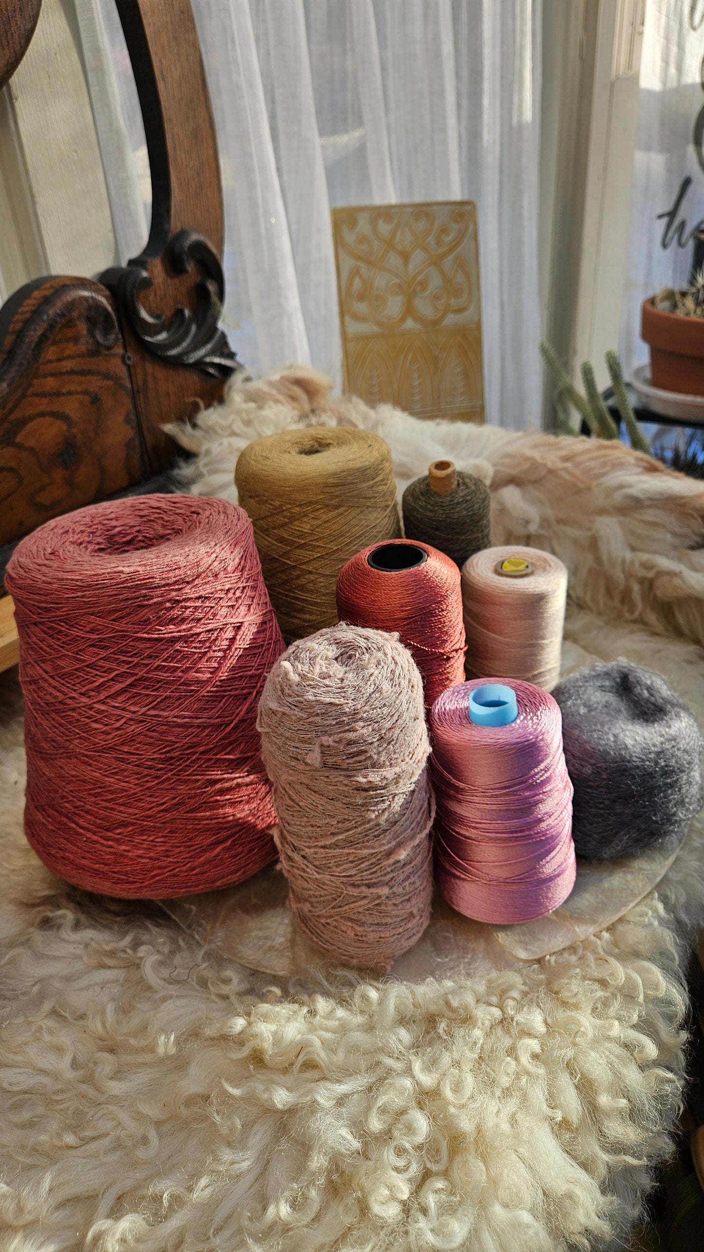 5 Pounds of Yarn Cones - Degas Lot 01