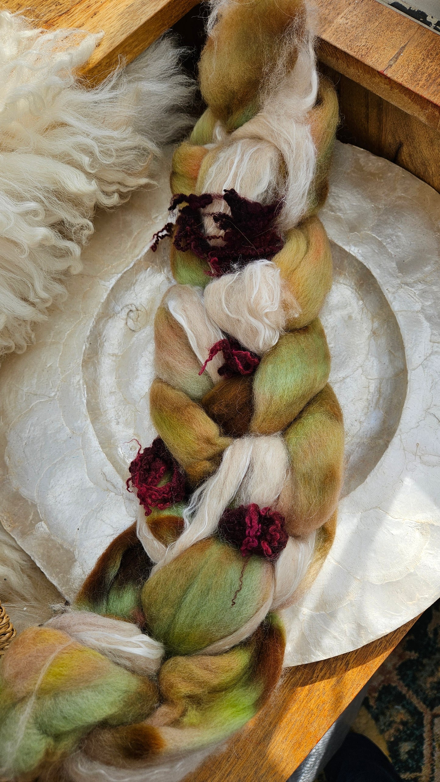 Waterhouse Inspired Signature Art Roving - Miranda and the Tempest Collection 121 - 3.1 oz