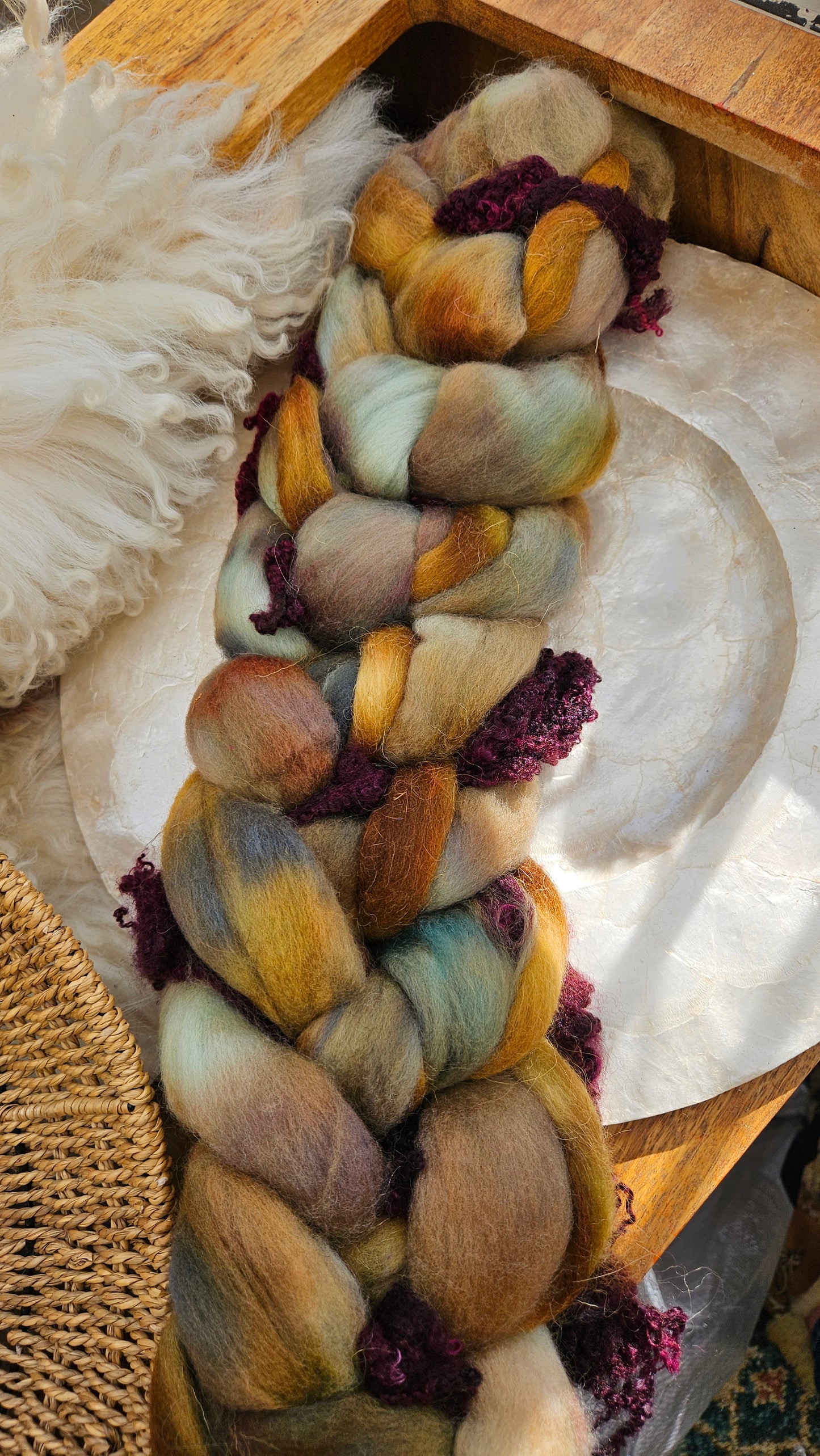 Waterhouse Inspired Signature Art Roving - Miranda and the Tempest Collection 124 - 5.1 oz