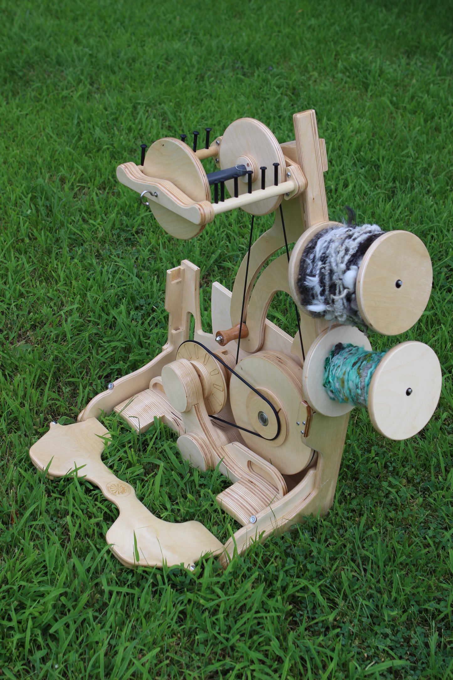 SpinOlution Worker Bee Spinning Wheel