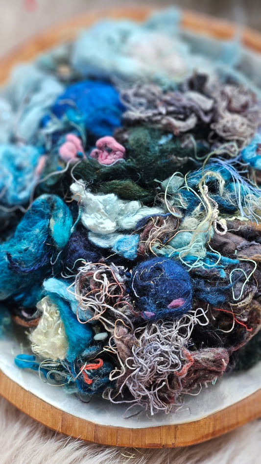 Luminous Memory - hand-dyed wool alpaca bamboo texture blend - 4 ounces | 114 grams