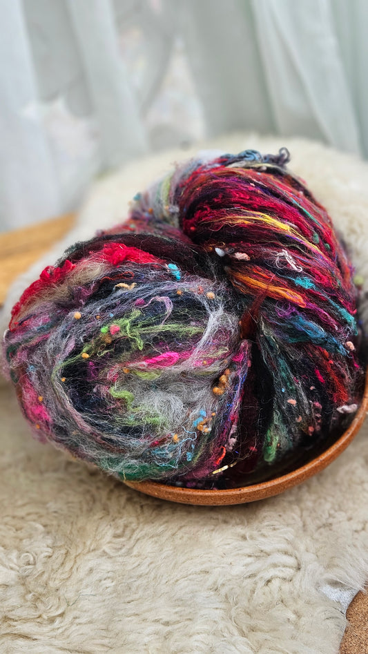 Luxe Layered Textured XL Art Batt - 242 - 3.7 ounces | 105 grams