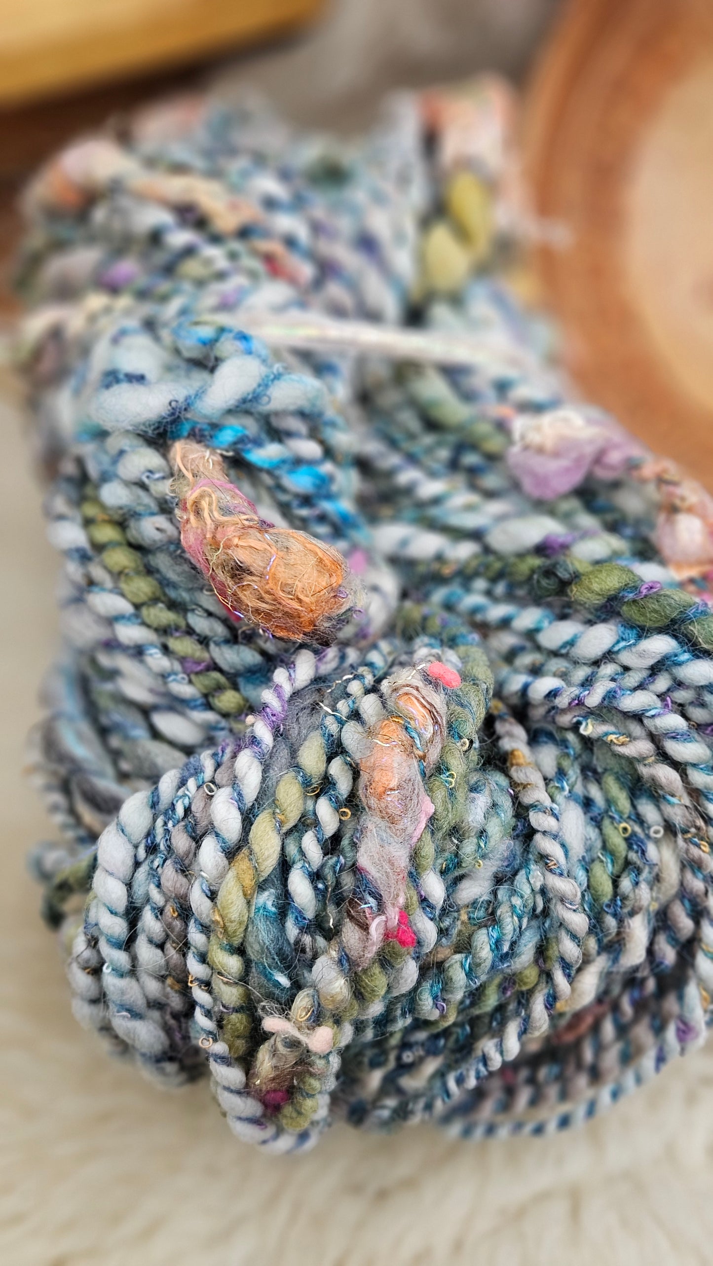 BELLATRIX - Bulky Handspun Art Yarn XL Skein - 80 yards | 6.2 ounces | 176 grams