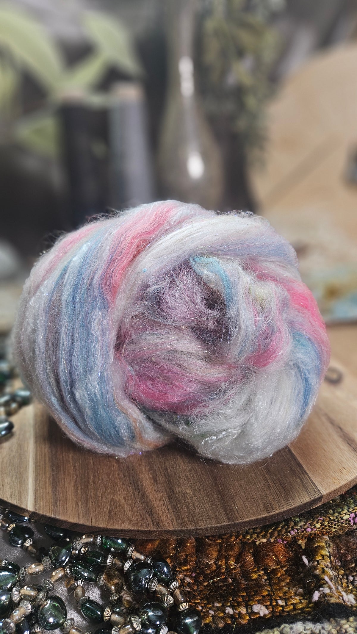 Shaniko Wool Silk Flax Neauveau Art Batt 902 - 3.7 oz