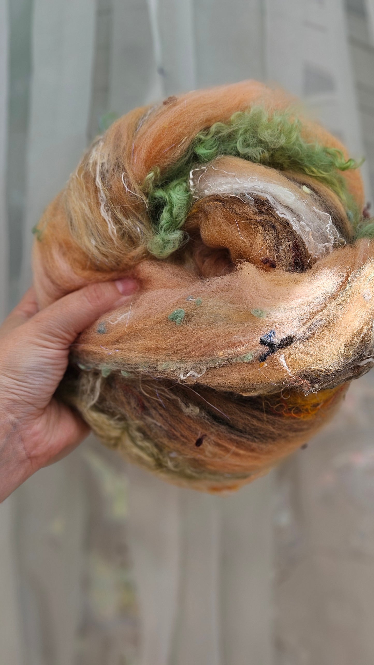 Luxe Layered Textured XL Art Batt - 235 - 3.1 ounces | 88 grams