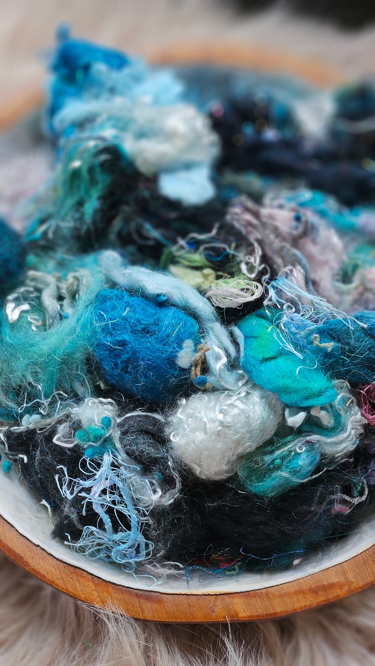 Mermaid Lagoon - hand-dyed wool alpaca bamboo texture blend - 4 ounces | 114 grams