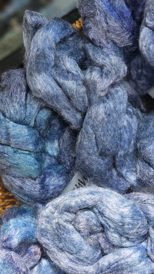 Midnight Pearl - wool bamboo roving for felting and blending - 2 ounces | 57 grams