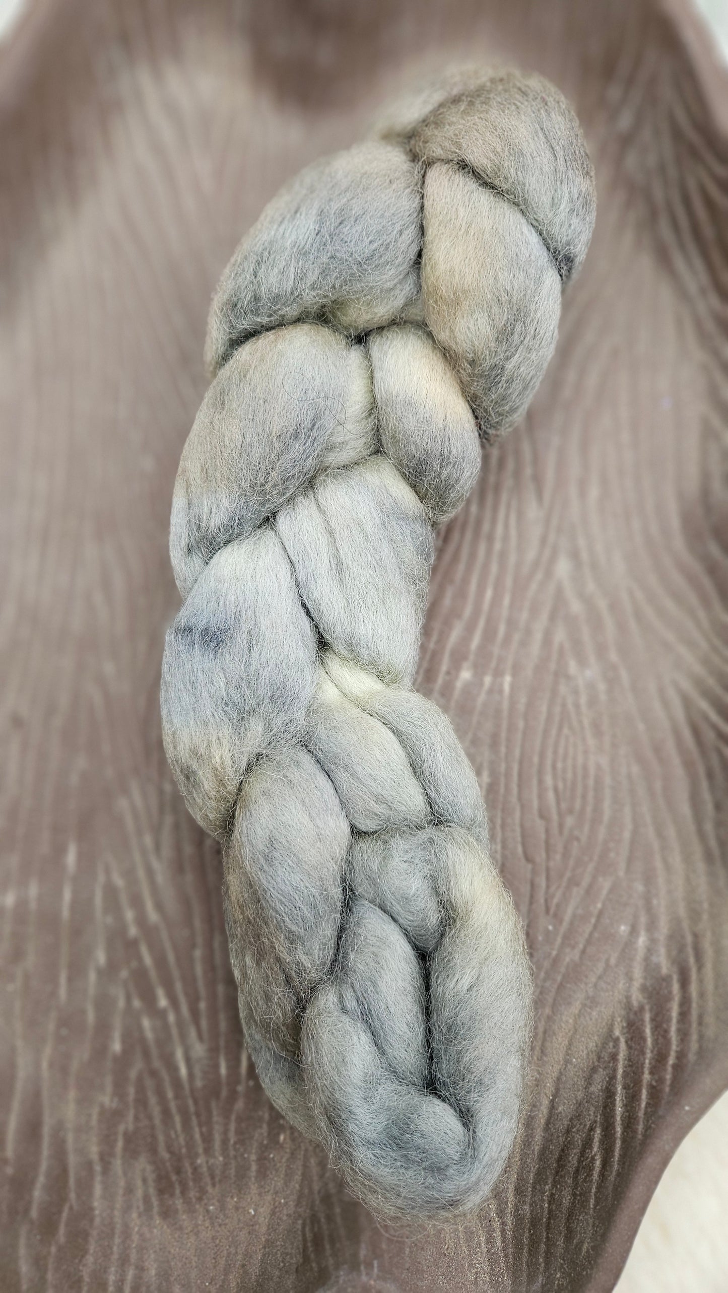 Hand-dyed Luxe Longwool Roving for felting and spinning - 2.7 oz | GR02