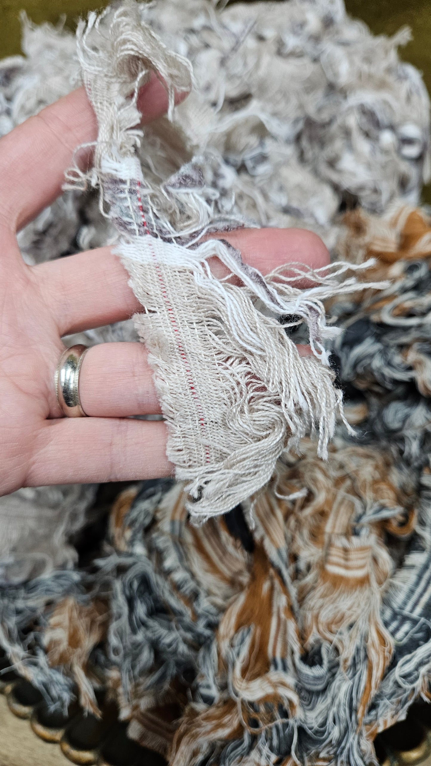 SANDSTONE - shaggy fringe ribbon for tapestry weaving and fiber art - 4.5 POUNDS