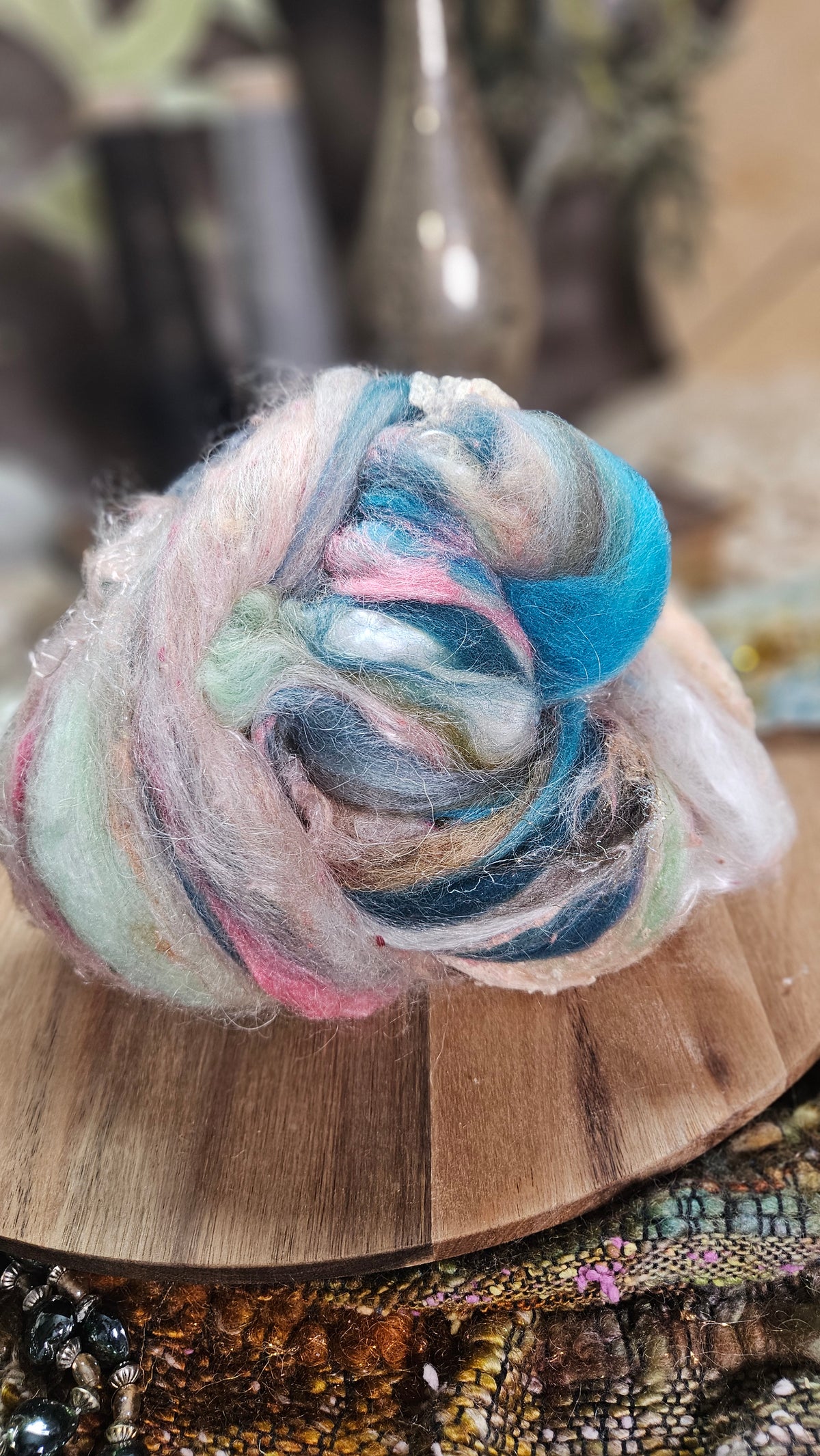 Shaniko Wool Silk Flax Neauveau Art Batt 909 - 3.6 oz