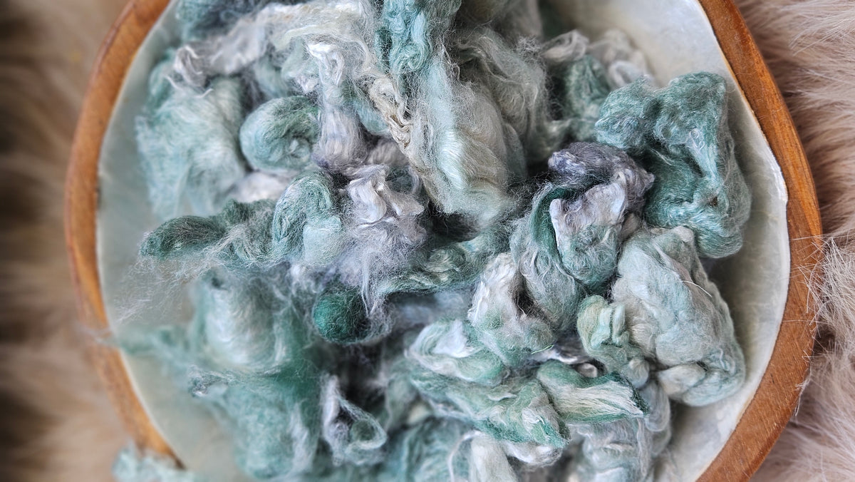 Wintergreen - hand-dyed fine wool and silky bamboo mill ends - 5 oz |  142 g