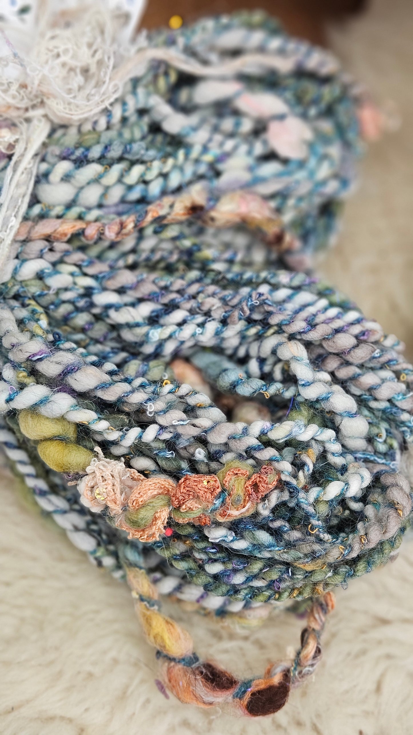 BELLATRIX - Bulky Handspun Art Yarn XL Skein - 80 yards | 6.2 ounces | 176 grams