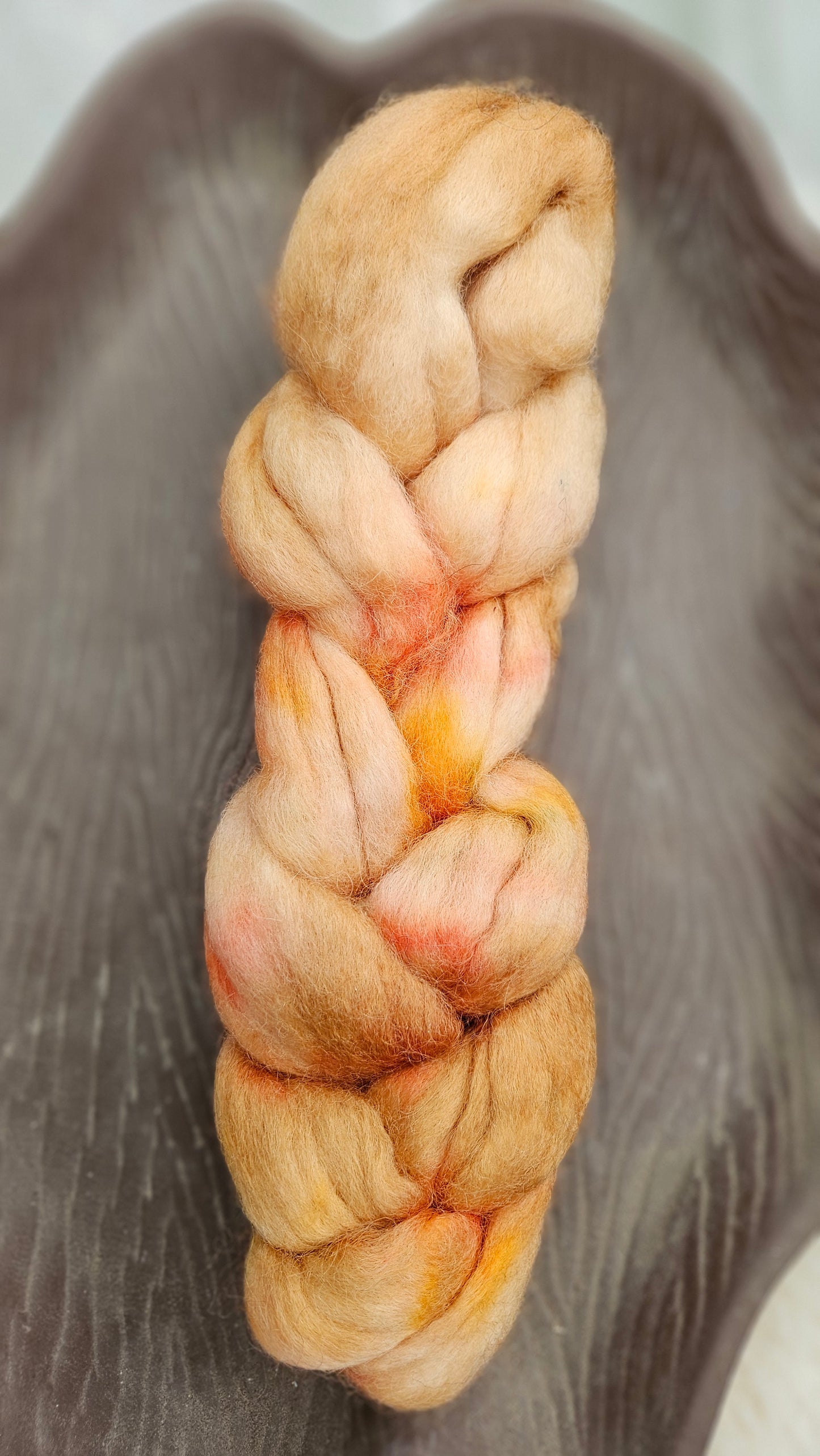Hand-dyed Longwool Roving for felting and spinning - 2.9 oz | OR06