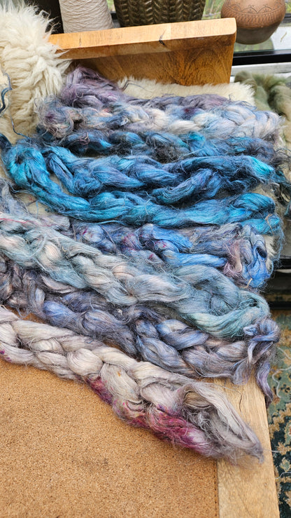 PSALTER - rare hand-dyed hemp top for carding into art batts - 2 ounces | 57 grams
