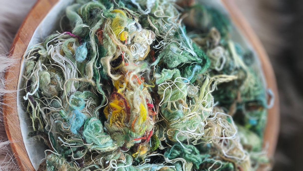 Stellar Green - stonewashed thread texture blend - 4 ounces | 113 grams