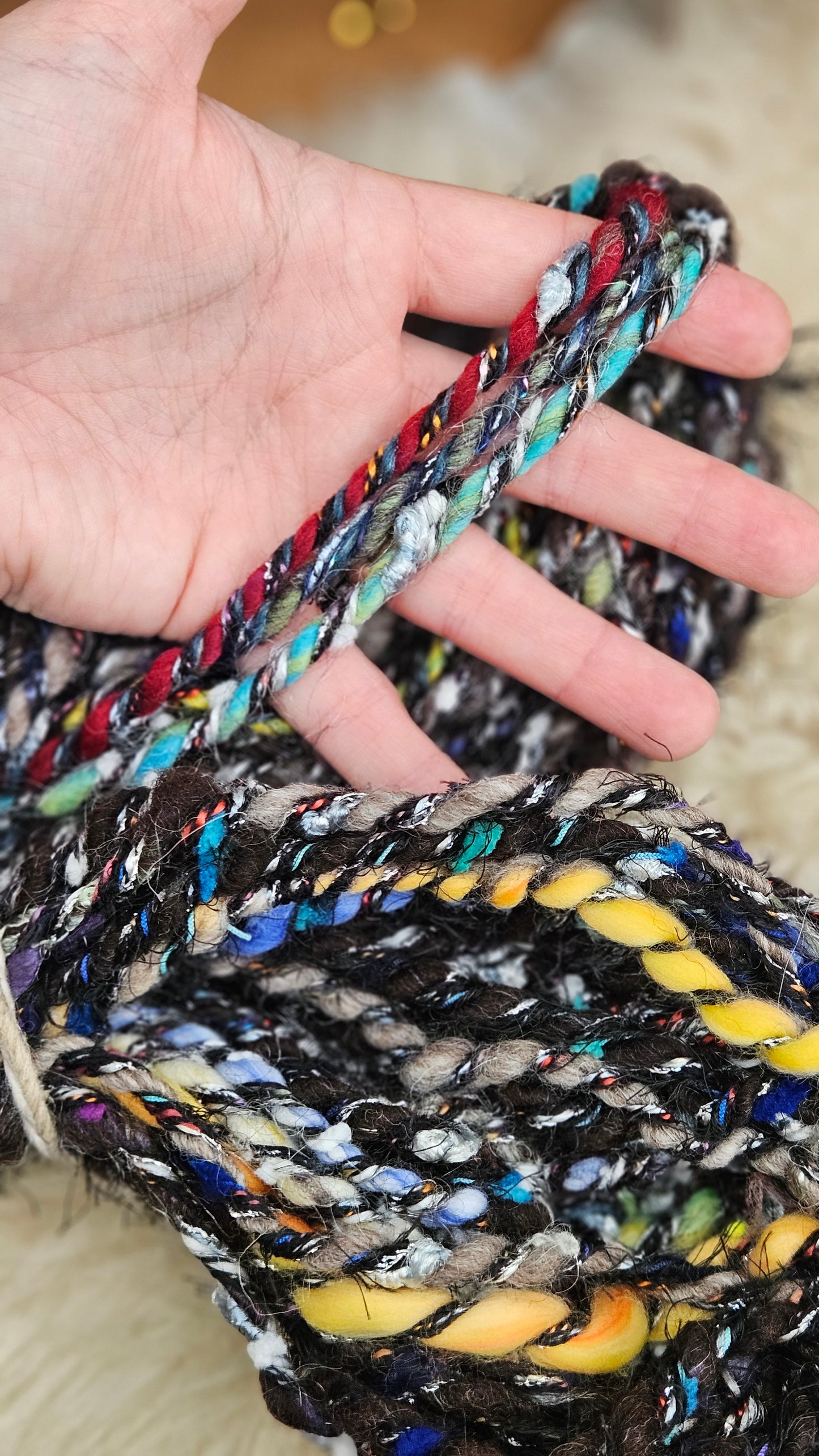 ECHO - Bulky Handspun Art Yarn XL Skein - 58 yards | 6.7 ounces | 190 grams