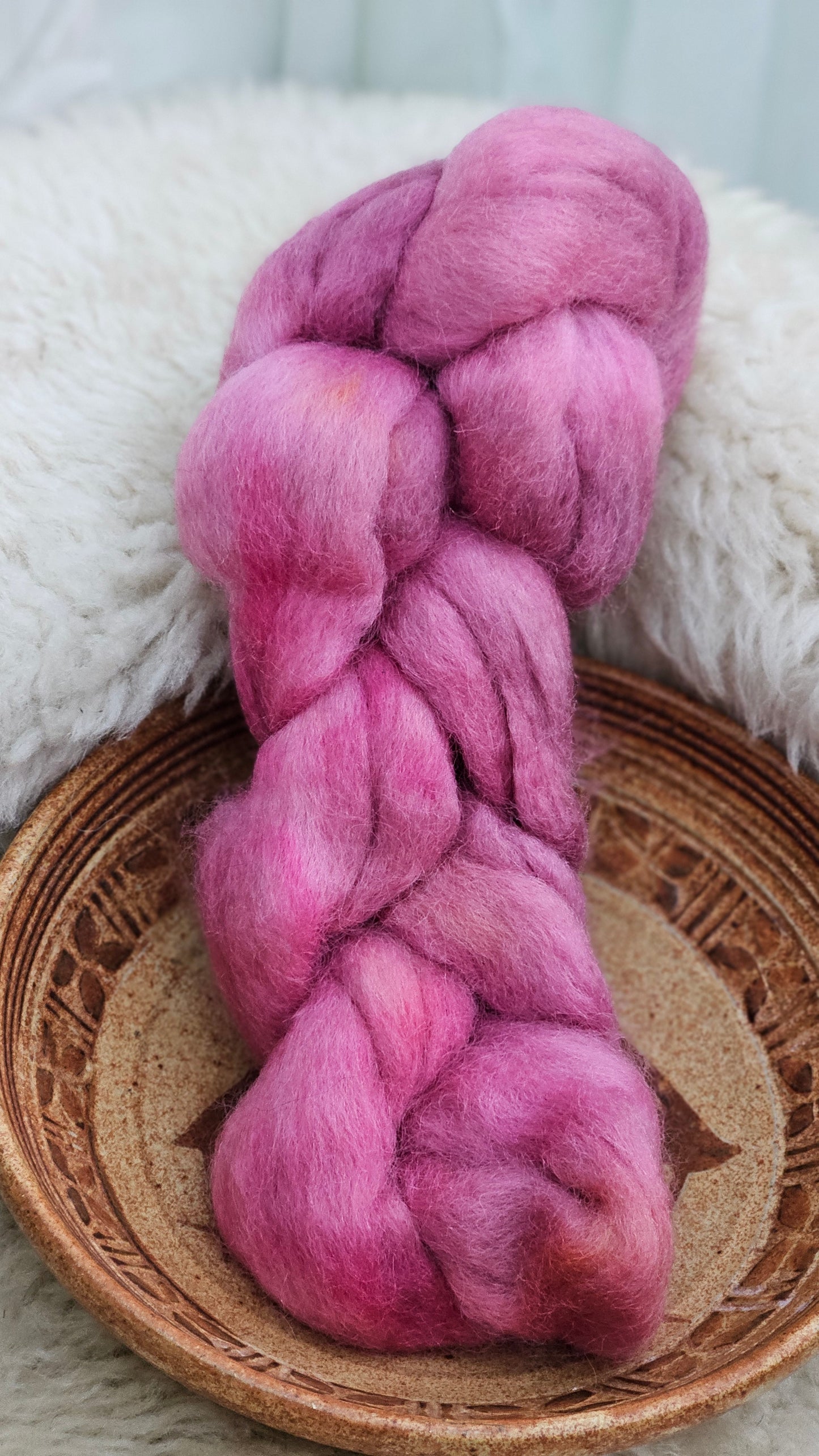 Hand-dyed Luxe Longwool Roving for felting and spinning - 2.6 oz | PK04