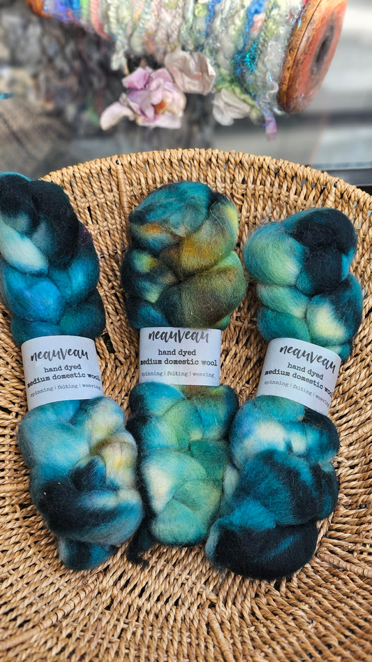 Quetzal - hand dyed domestic wool roving for felting and blending - 2 ounces | 57 grams