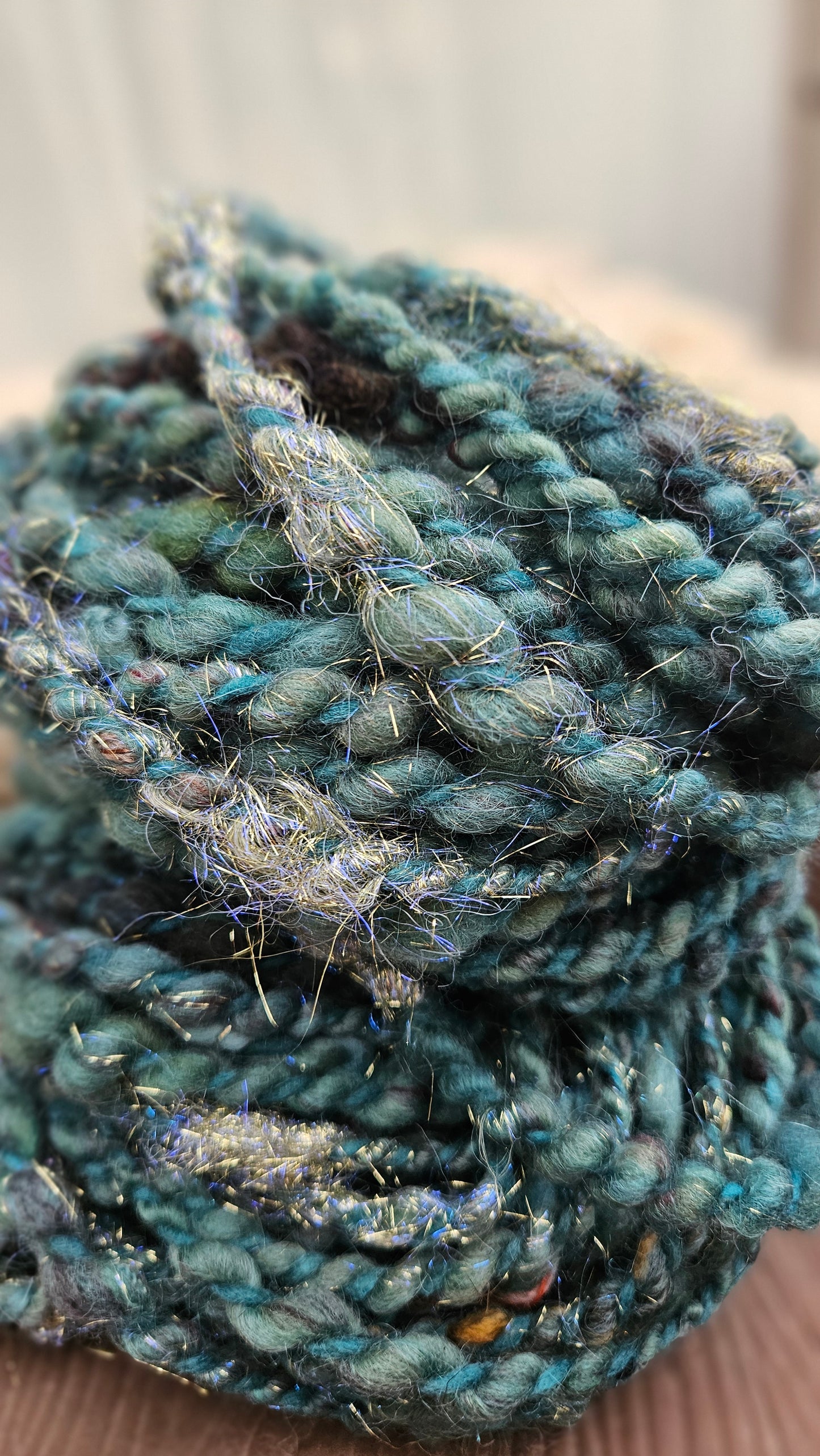 THE ENT BRIDE - Bulky Handspun Art Yarn XL Skein - 40 yards | 4.7 ounces | 133 grams