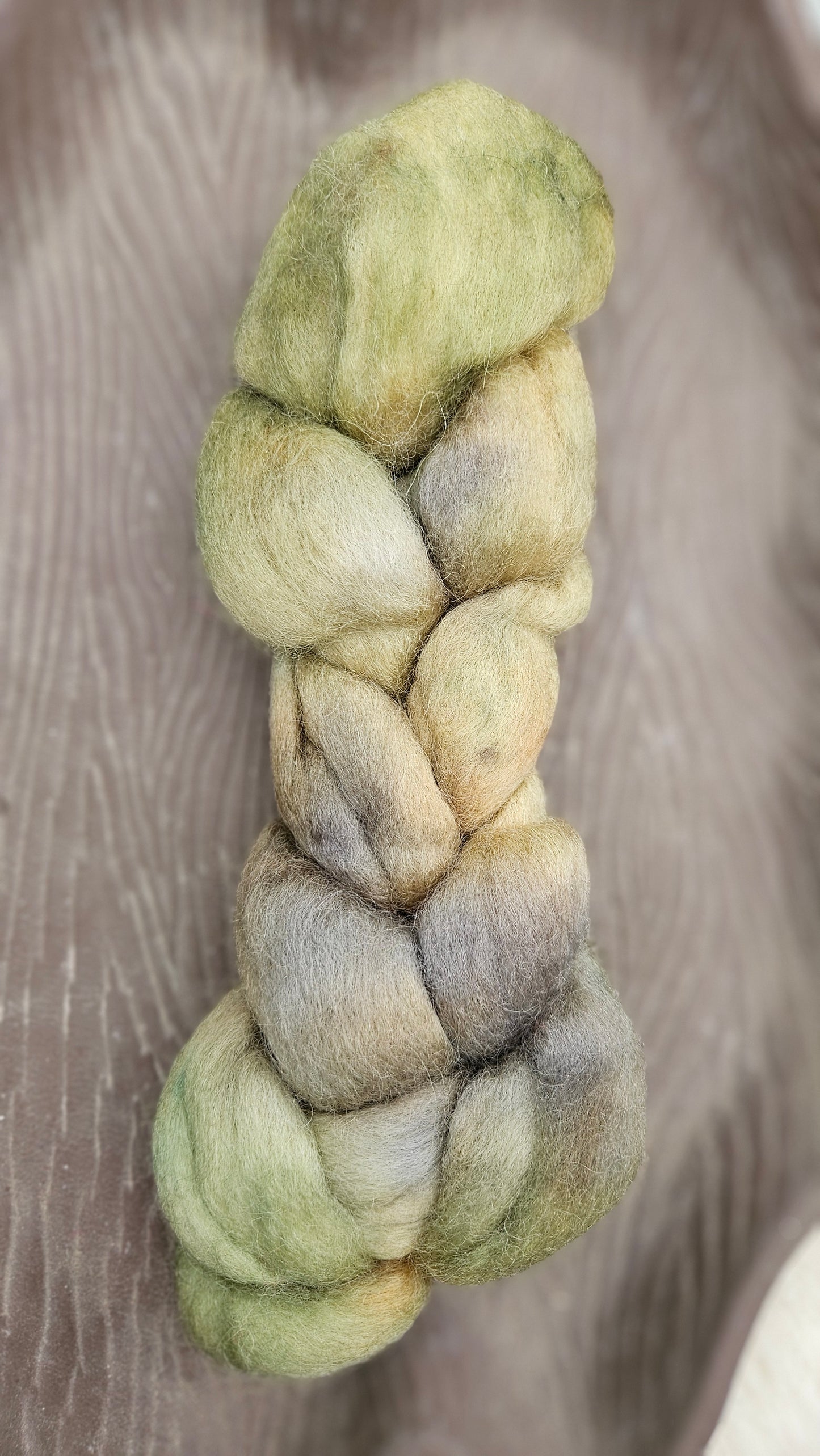 Hand-dyed Longwool Roving for felting and spinning - 2.5 oz | GR06