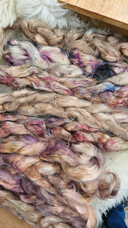 MAID MARIA - rare hand-dyed hemp top for carding into art batts2 ounces | 57 grams